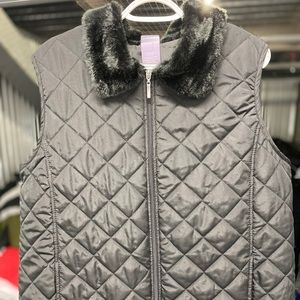 Laura Scott Quilted Vest With Fur